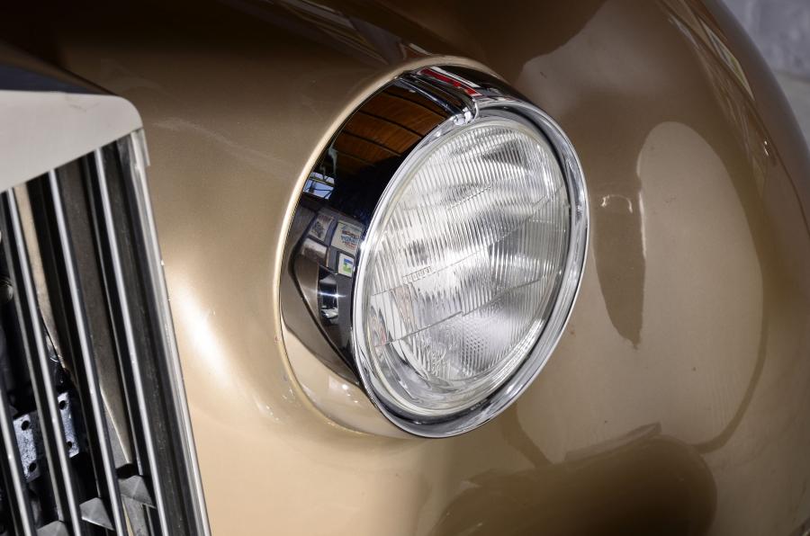  Rolls-Royce Silver Cloud II Drophead Coupe 1962 года  (фото 18 из 28)